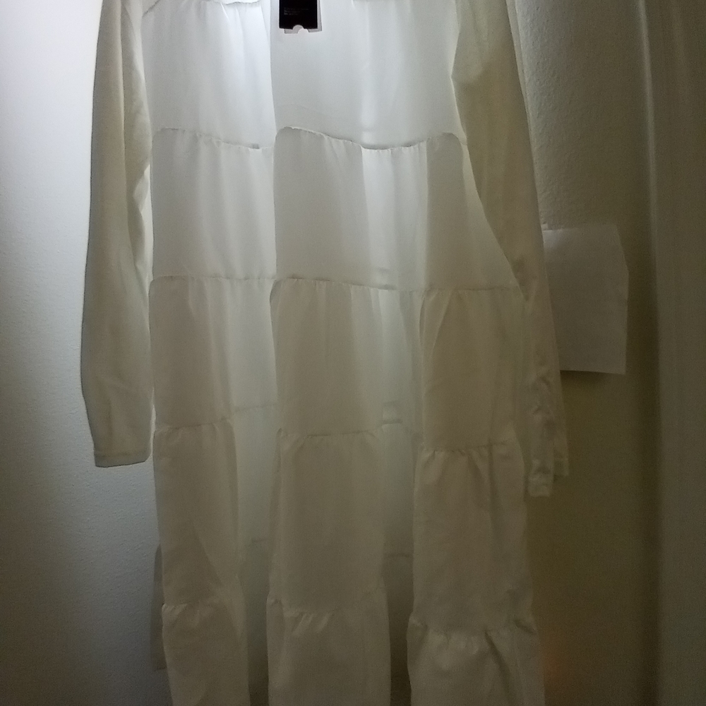 Blouse - Picture 2 of 3